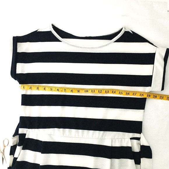 Palinda Striped Short Sleeve Pencil Dress w/ Belt (M) - Picture 14 of 16